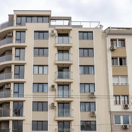 Apartmán Sunny 1bdr Near Center *